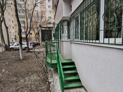 Drumul Taberei, spatiu comercial